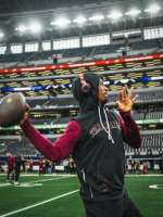 Jayden-Daniels-Commanders-Sideline-Sleeveless-Hoodie