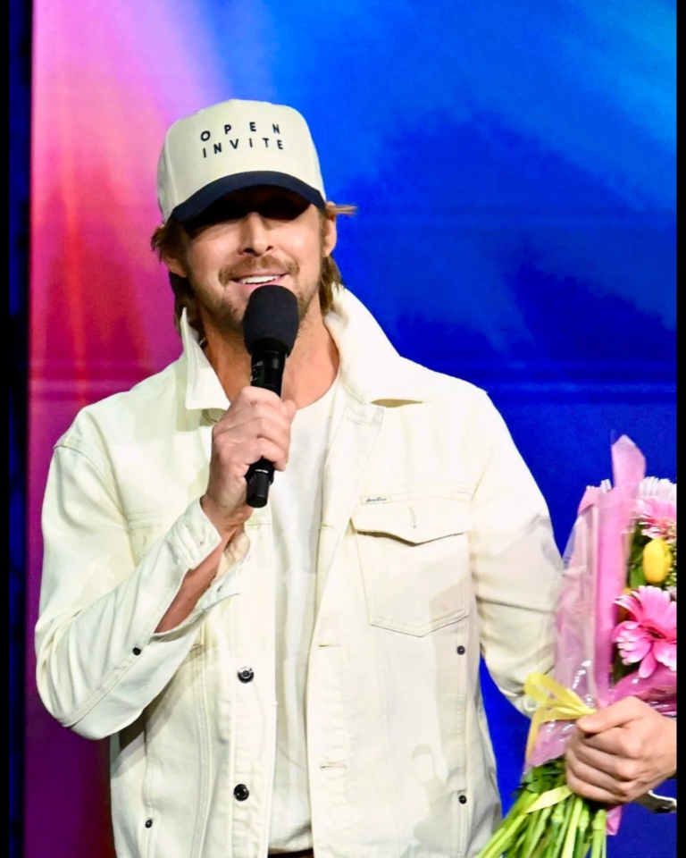 Ryan Gosling CinemaCon 2026 White Jacket