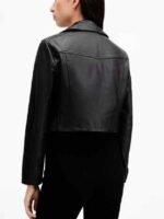 The-Miniature-Wife-2026-Elizabeth-Banks-Cropped-Leather-Zip-Up-Biker-Jacket-in-Black