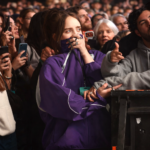 billie-eilish-Coachella-2026-Purple-Jacket-L.webp