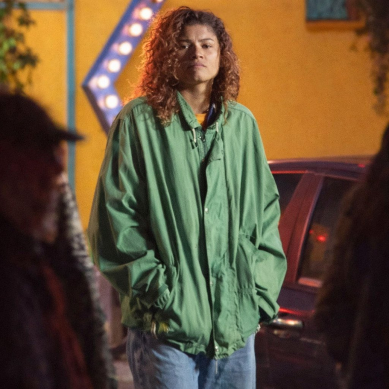 Rue_Bennett_Euphoria_2025_S03_Green_Jacket.webp