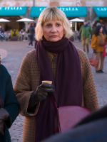 The-Four-Seasons-S02-Kerri-Kenney-Check-Wool-Coat.webp
