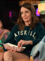The-Four-Seasons-S02-Tina-Fey-Catskills-Sweatshirt.webp