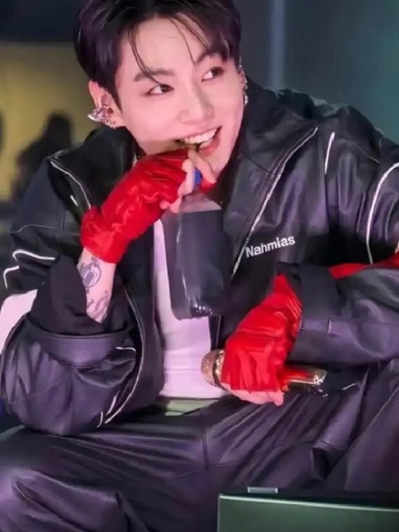 BTS-Arirang-World-Tour-Stanford-Jungkook-Leather-Jacket-570x760
