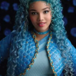 Chloe-Descendants-The-Rise-Of-Red-2024-Malia-Baker-Blue-Quilted-Cropped-Jacket-510x680