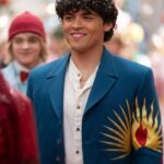 Descendants-Wicked-Wonderland-Alexandro-Byrd-Blue-Blazer-510x680