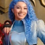 Descendants-Wicked-Wonderland-Malia-Baker-Cropped-Jacket-510x680