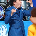 FIFA-2026-Final-Halftime-Show-Gustavo-Dudamel-Blue-Suit-510x680