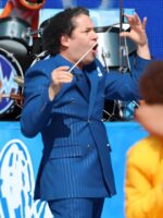 FIFA-2026-Final-Halftime-Show-Gustavo-Dudamel-Blue-Suit-510x680