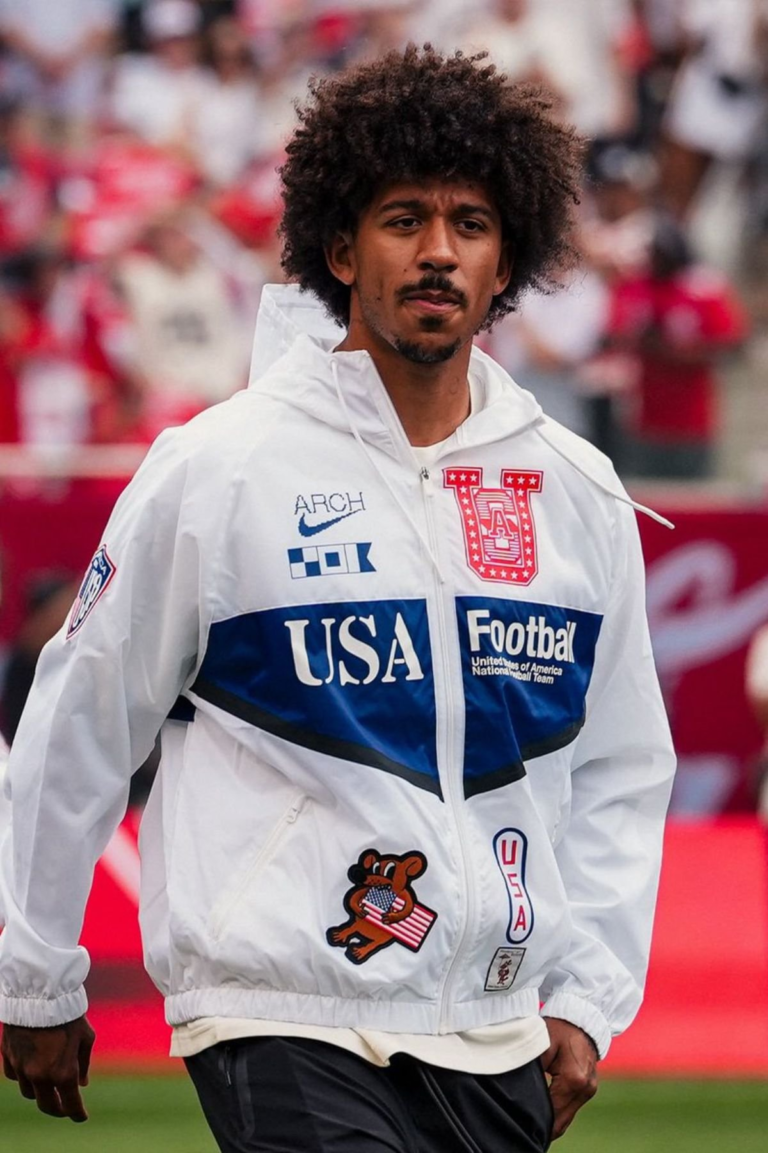 Nike-x-Virgil-Abloh-Archive-V.A.A.-USMNT-X2-World-Cup-Anthem-Jacket.webp