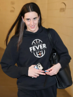 Recreated-Caitlin-Clark-Indiana-Fever-vs-Las-Vegas-Aces-Fever-Basketball-Graphic-Black-Pullover-Hoodie.webp