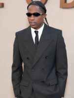 The-Odyssey-New-York-Premiere-Travis-Scott-Suit-510x680