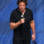 World-Cup-Closing-Ceremony-Tom-Cruise-T-Shirt-Front-View (1)