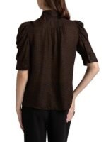 Beth-Dutton-Dutton-Ranch-S01-2026-Leopard-Puff-Top-570x760