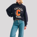 Chicago-Bears-Womens-Navy-Sunday-Oversized-Sweatshirt-by-Abercrombie