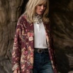 Dutton-Ranch-Kelly-Reilly-Ornate-Floral-Robe-510x680
