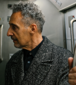 Harry-The-Only-Living-Pickpocket-New-York-2026-Coat-2-600x670