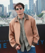 Robert-Pattinson-The-Odyssey-Photocall-Jacket-510x600