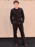 The-Odyssey-Tom-Holland-New-York-Premiere-2026-Suit-570x760