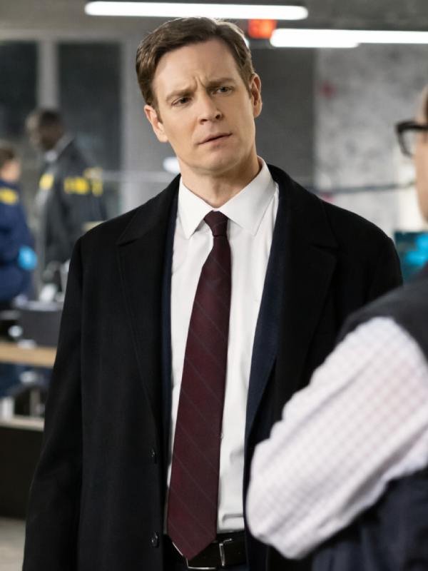 CIA-2026-Bill-Goodman-Black-Trench-Coat