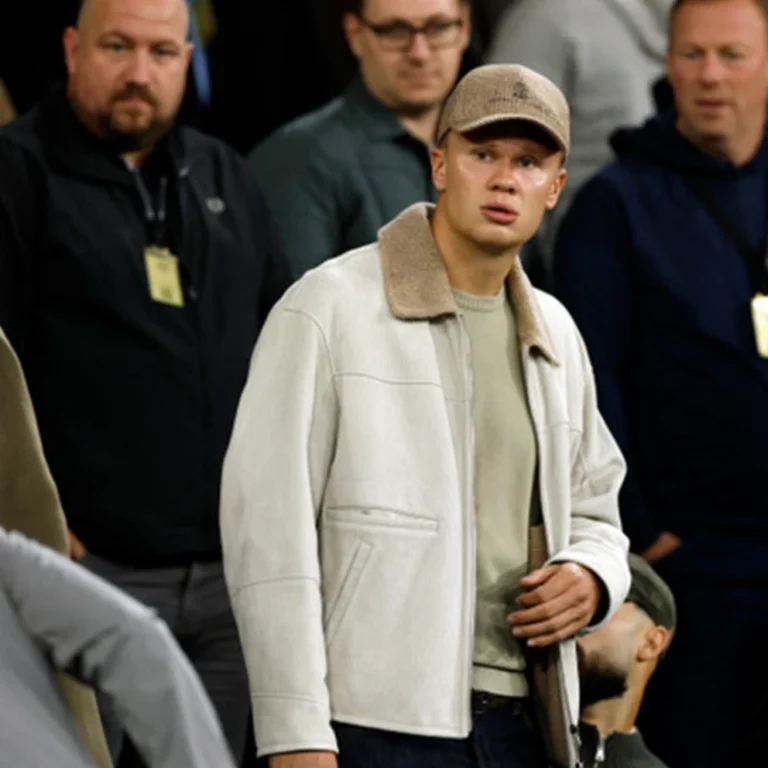 Etihad-Stadium-Erling-Jacket