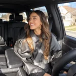 Honest-Renovations-S04-Jessica-Jacket