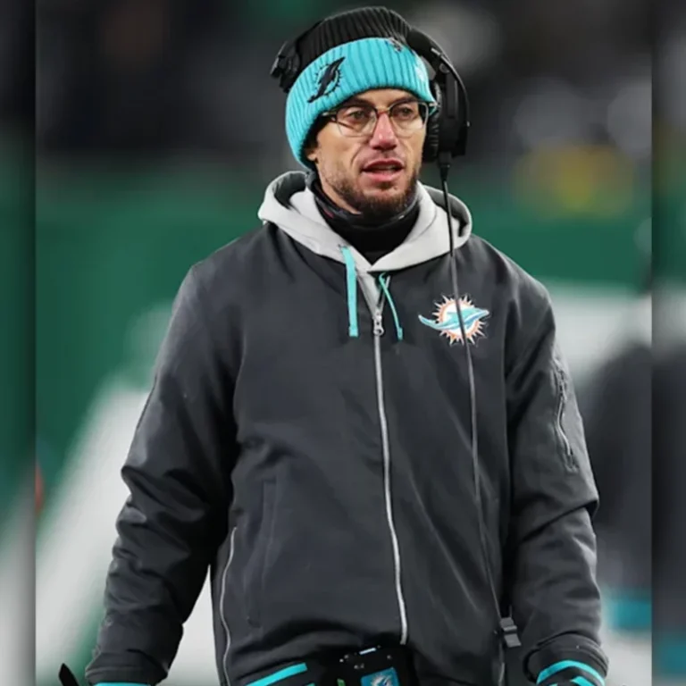 Mike-McDaniels-Miami-Dolphins-Bomber-Jacket-800x800