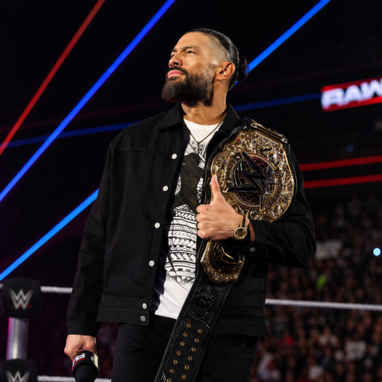 Roman-Reigns-Monday-Night-RAW-Black-Jacket-800x800