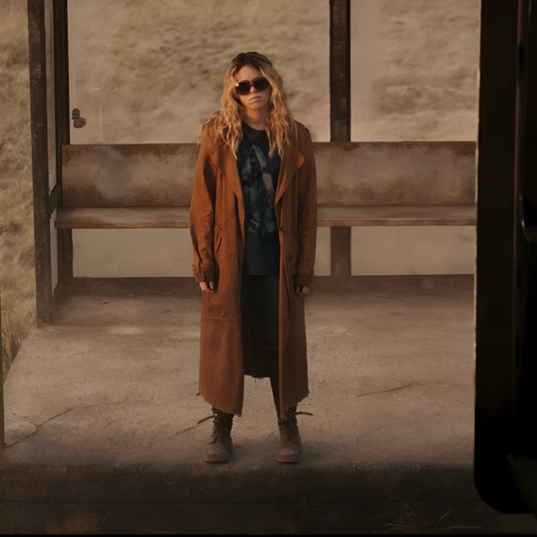 Supergirl-Kara-Zor-El-Brown-Coat-800x800