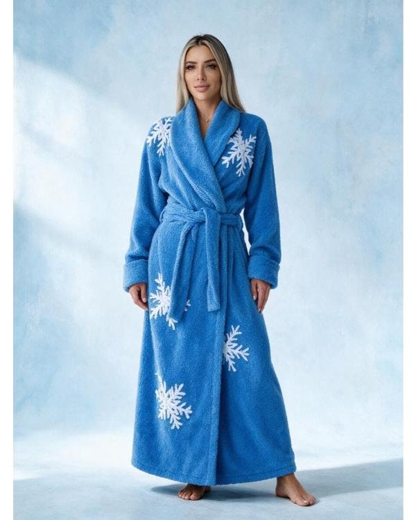Fran-Fine-The-Nanny-S03-Fran-Drescher-Snowflakes-Print-Blue-Belted-Robe-1 Fran-Fine-The-Nanny-S03-Fran-Drescher-Snowflakes-Print-Blue-Belted-Robe-1