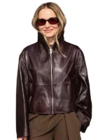 Kristen-Bell-Nobody-Wants-NYC-2026-Brown-Leather-Jacket (2)