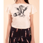 Press-Junket-2026-Malina-Weissman-Dragon-Baby-Print-Short-Sleeves-T-Shirt-1