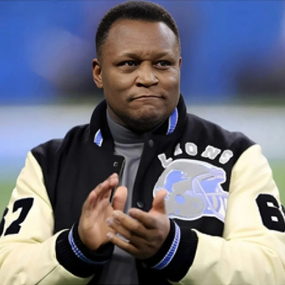 detroit-lions-beverly-hills-edition-barry-sanders-black-and-white-varsity-jacket